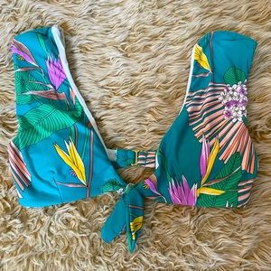 NEW! Trina Turk Knot Tie Front Bikini Top Teal Multicolor Floral